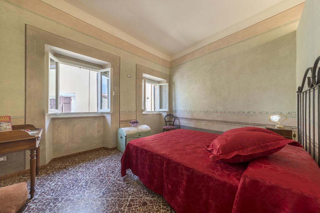 I Bei Ricordi - Historic Centre Apartment 6 Arezzo Exteriör bild