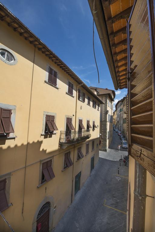 I Bei Ricordi - Historic Centre Apartment 6 Arezzo Exteriör bild